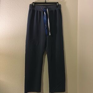 Figs yoga scrub pants